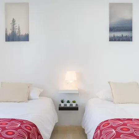 O Nautico Laxe Holiday home *